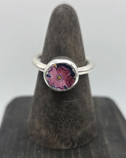 Pink Posey ring, size 5.5