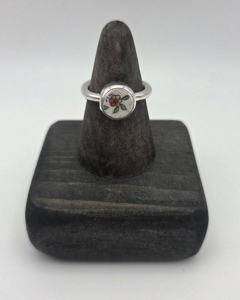 Posey Ring, size 6.5