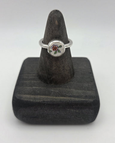 Posey Ring, size 6.5