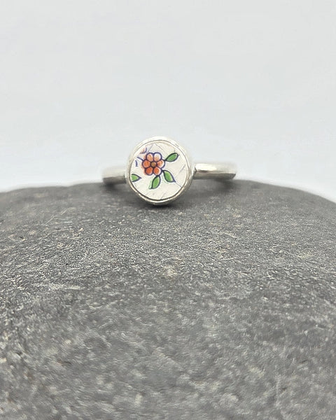 Posey Ring, size 6.5