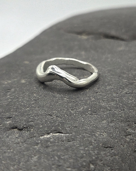 Wave Ring, size 7.5