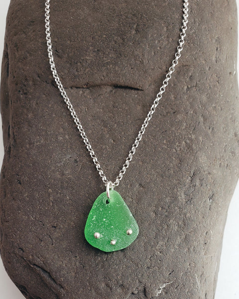 Beach Bauble Necklace,  green