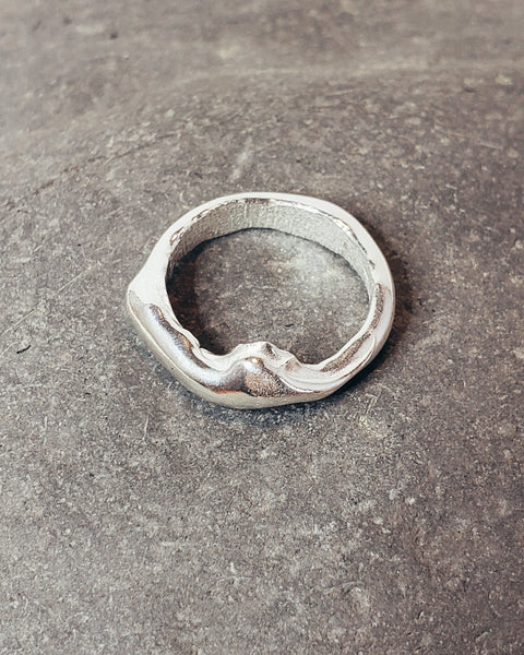 Wave Ring, size 6 1/2