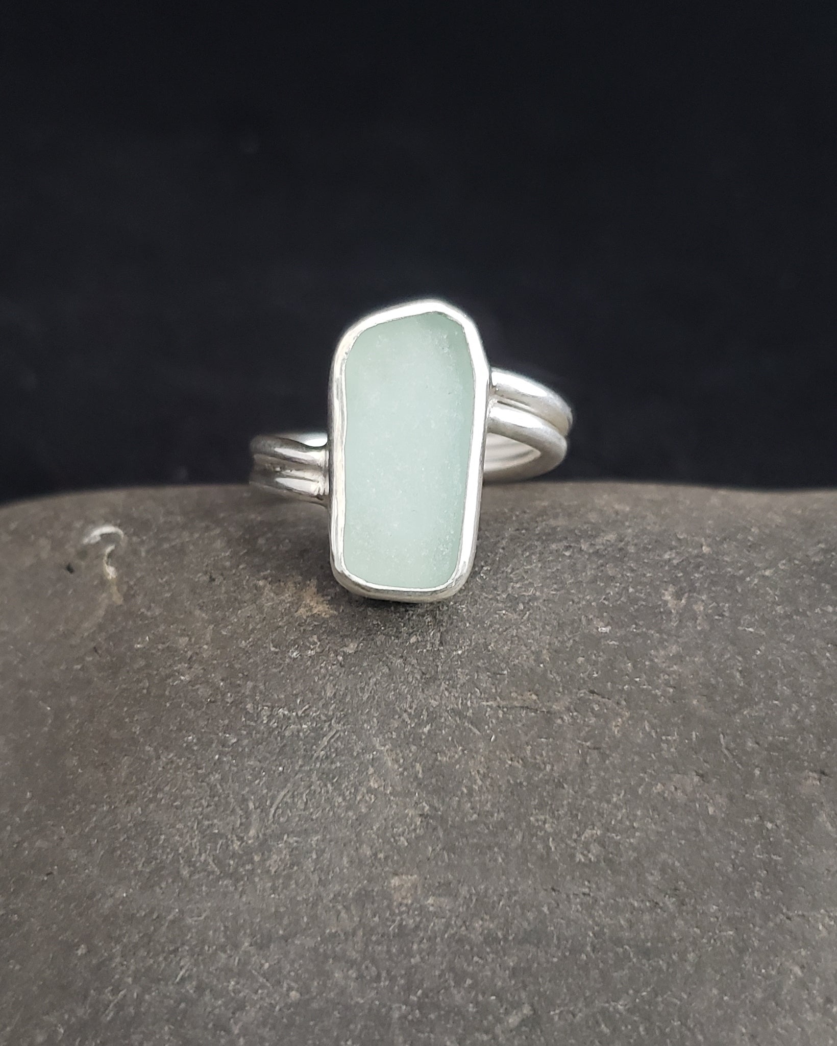 Large Aqua, size 7 1/2
